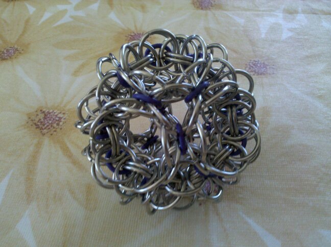 Chainmaille Juggling ball
